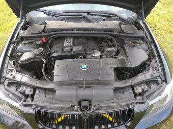 BMW 318i E90 - 12