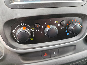 Renault Trafic 1,6DCi 92KW L2H1 LONG AC+WEBA NAVI DPH TZ TOP - 12