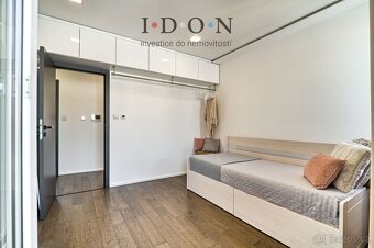 Luxusní byt 3+kk, celková plocha 75m2, osobní vlastnictví, t - 12