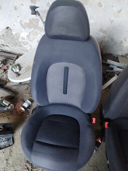 Fiat Bravo 1.6 77kW Multijet, rok 2008 - náhradní díly - 12