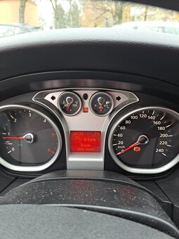 Ford focus 1.8TDCI. 85kw - 12