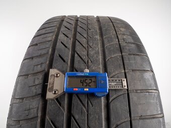 BMW X5 F15  - Originání 18" alu kola - Letní pneu - 12