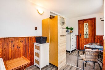 Zděná chata u řeky Úslavy s možností trvalého bydlení - 12