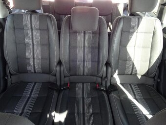 Volkswagen Touran 2.0 TDI, 103 KW, r.v 12.2012, 7 míst - 12