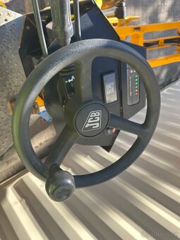 Kolový mini dumper JCB 1T - 2S5 - 12