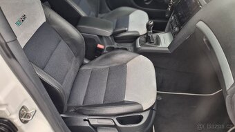 ŠKODA OCTÁVIA 2 RS Kombi 2,0TSi 147kW Manuál. - 12
