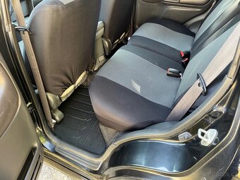 SUZUKI GRAND VITARA I 2.0i 94kw BENZIN FACELICFT TAŽNÉ - 12