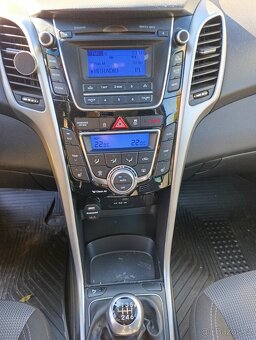 Hyundai i30 combi - 12