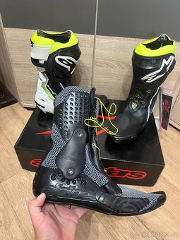 Alpinestars Supertech R 42 - 12