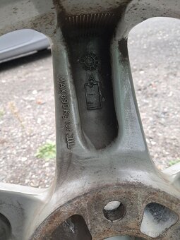 Zimní sada 225/50/17 5x114,3 - 12