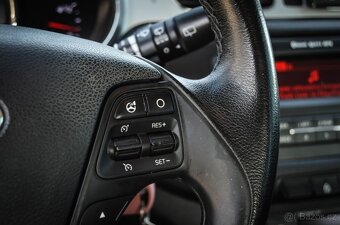 Kia Ceed 1.6 CRDi 81kW 2012 • 6 rýchlostí • Tempomat • - 12
