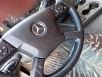 Prodám Mercedes 3351 Arocs pohon 6x6 - 12