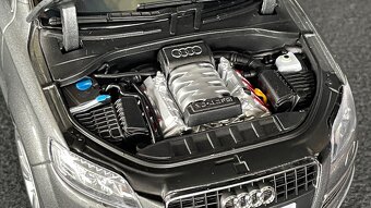 Audi Q7 Kyosho 1:18 - 12