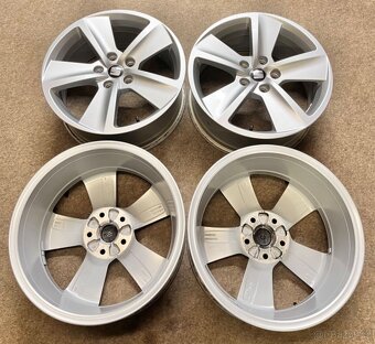 5x112 R17 originál alu disky Seat Leon - ET 51 - 12