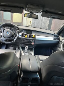 BMW - 12