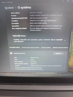 Lenovo V330-15IKB - 12