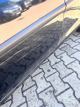 Volkswagen Golf 5 1.4i - 12