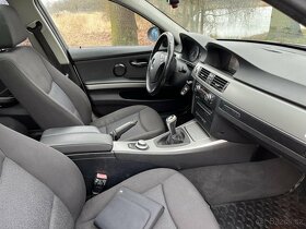 BMW Řada 3, 320d Touring 130kW,PANORAMA - 12