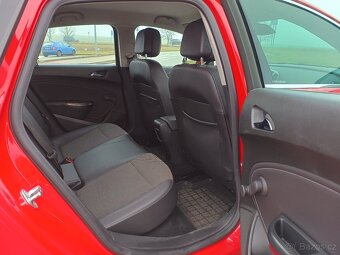 Opel Astra J, 1.4 turbo, TAŽNÉ, 81tis km, VÝBORNÝ STAV - 12