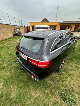 Mercedes-Benz E-class - 12