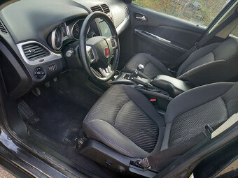 Fiat Freemont  2.0Mjt 125kw+klima+alu.kola+7míst - 12