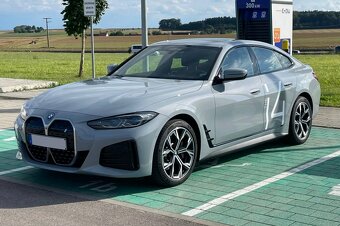 Original sada 19" BMW i4 G26,705M-Bicolour - 12