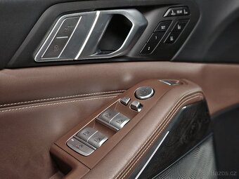 BMW X7, M50d 294kW Individual 7míst DPH - 12