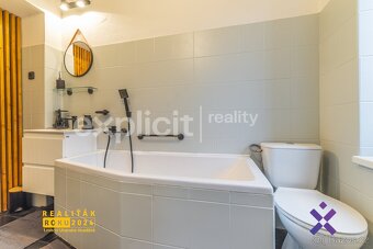 Prodej rodinného domu 5+1 325 m2, pozemek 1 122 m2 - Uherský - 12