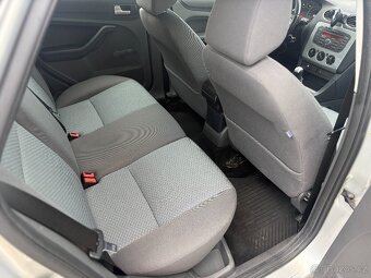 Ford Focus 1.6 LPG - 12