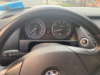 BMW X1 1,8 S DRIVE BENZIN - 12