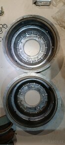 Lada Niva díly + kola - 12