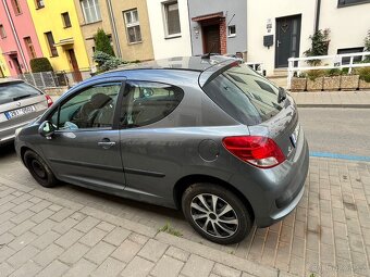 Peugeot 207 1,4 - 12