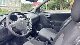 Opel Corsa 1.2i 59kW 3dv RV 2006 - 12