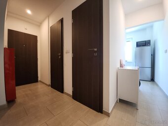 Pronájem bytu 3+1, 69 m2, Fučíkova ul., Hradec Králové - 12