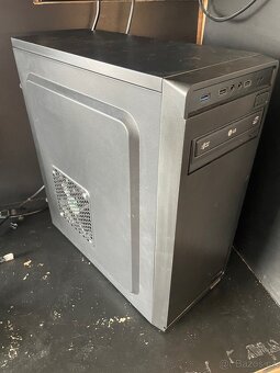 Stolní PC i3 9300F funkcni - 12