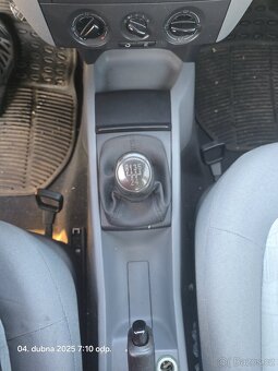 ŠKODA Fabia 1,4MPi - 12