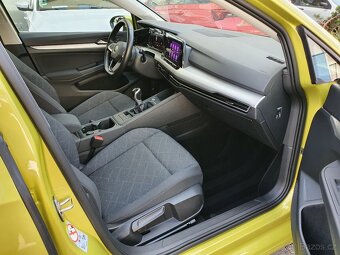 VW Golf 8 1.5TSI 96kW Hatchback Man. 34tkm Ambient ACC Qi - 12