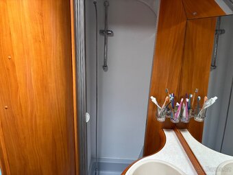 Obytný karavan Hobby Excellent 560 WLU - 12