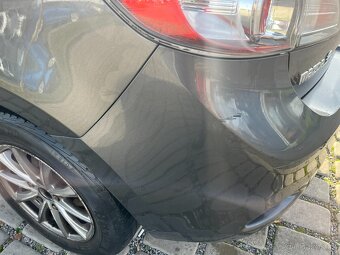 Mazda 3, 1.6 hatchback, benzínová verze (77 kW) - 12