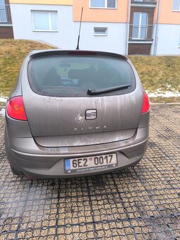 Seat Altea nafta 77 kW rok 2005/12 - 12