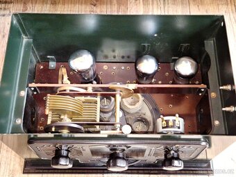 Starožitné rádio Telefunken 32A, (T32A), 1930-1932, Německo - 12