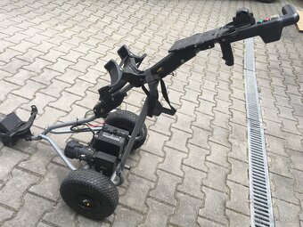 Elektrický vozík na golf Powakaddy - 12
