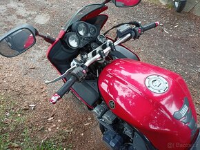 Yamaha fzs 600 Fazer - 12