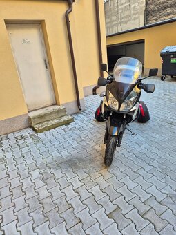 Suzuki Vstorm DL 1000 - 12