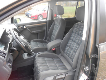 Volkswagen Touran 2.0TDi Cross 103Kw - 12
