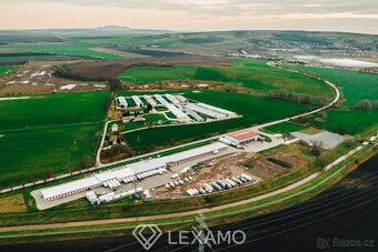 Prodej pozemku pro komerční výstavbu - 5400 m² - Měnín - 12