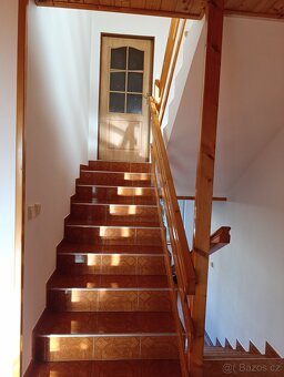 Na prodej rodinný dům 350m2 - 12