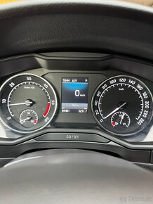 Škoda Superb 3 2.0 TDi 140kw - 12