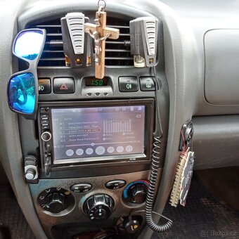 PRODÁM HYUNDAI SANTA FE 2004 CRDI 84,KW 4X4 - 12