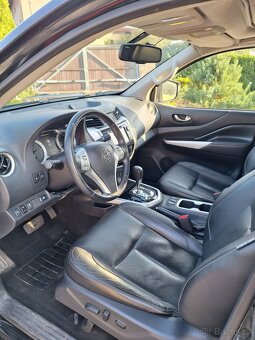 Navara Nissan - 12